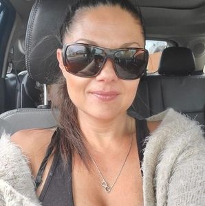 Meet your Posher, Leanne